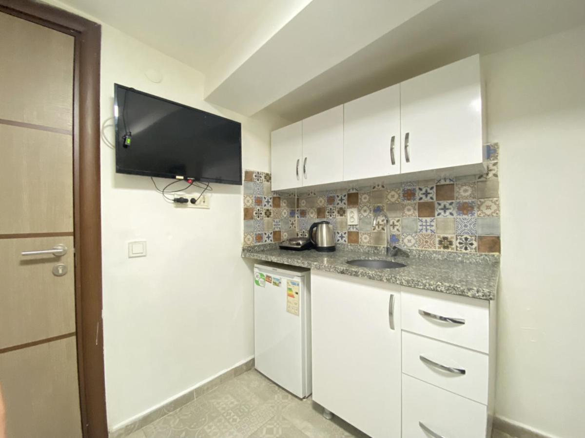 Comfortable And Central Studio Flat In Beyoglu Appartement Istanboel Buitenkant foto