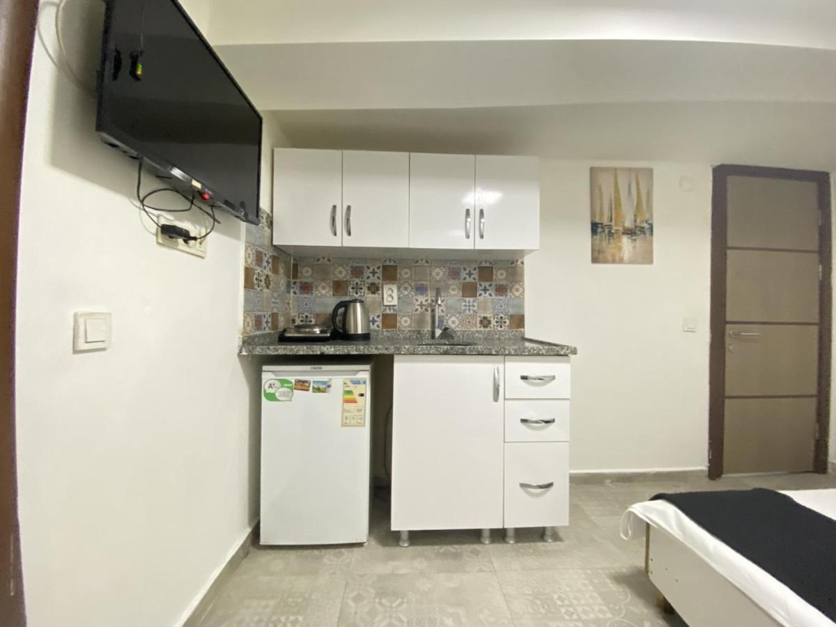Comfortable And Central Studio Flat In Beyoglu Appartement Istanboel Buitenkant foto